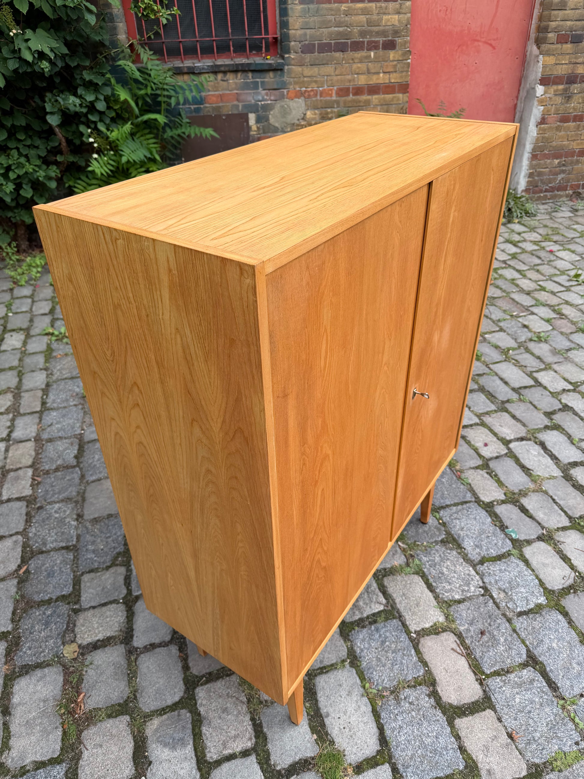 Schrank Typ 602/B Esche von Franz Ehrlich für Hellerau