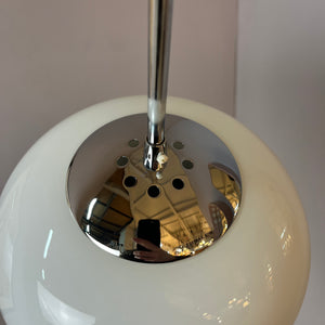 Hängelampe weiß Glas Chrom mit Stab
