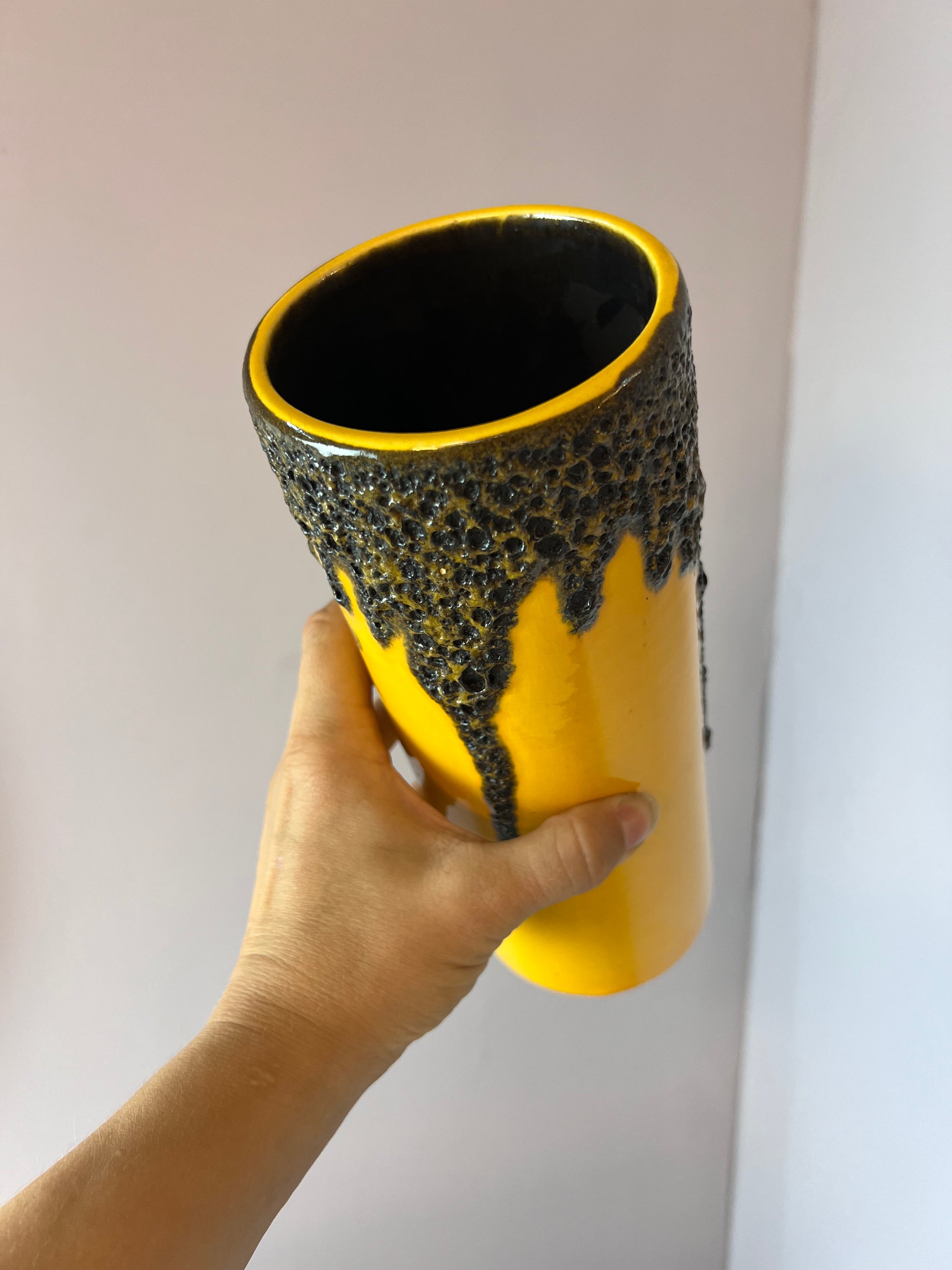 Vase Fat Lava  301-25 gelb von Riffarth Keramik