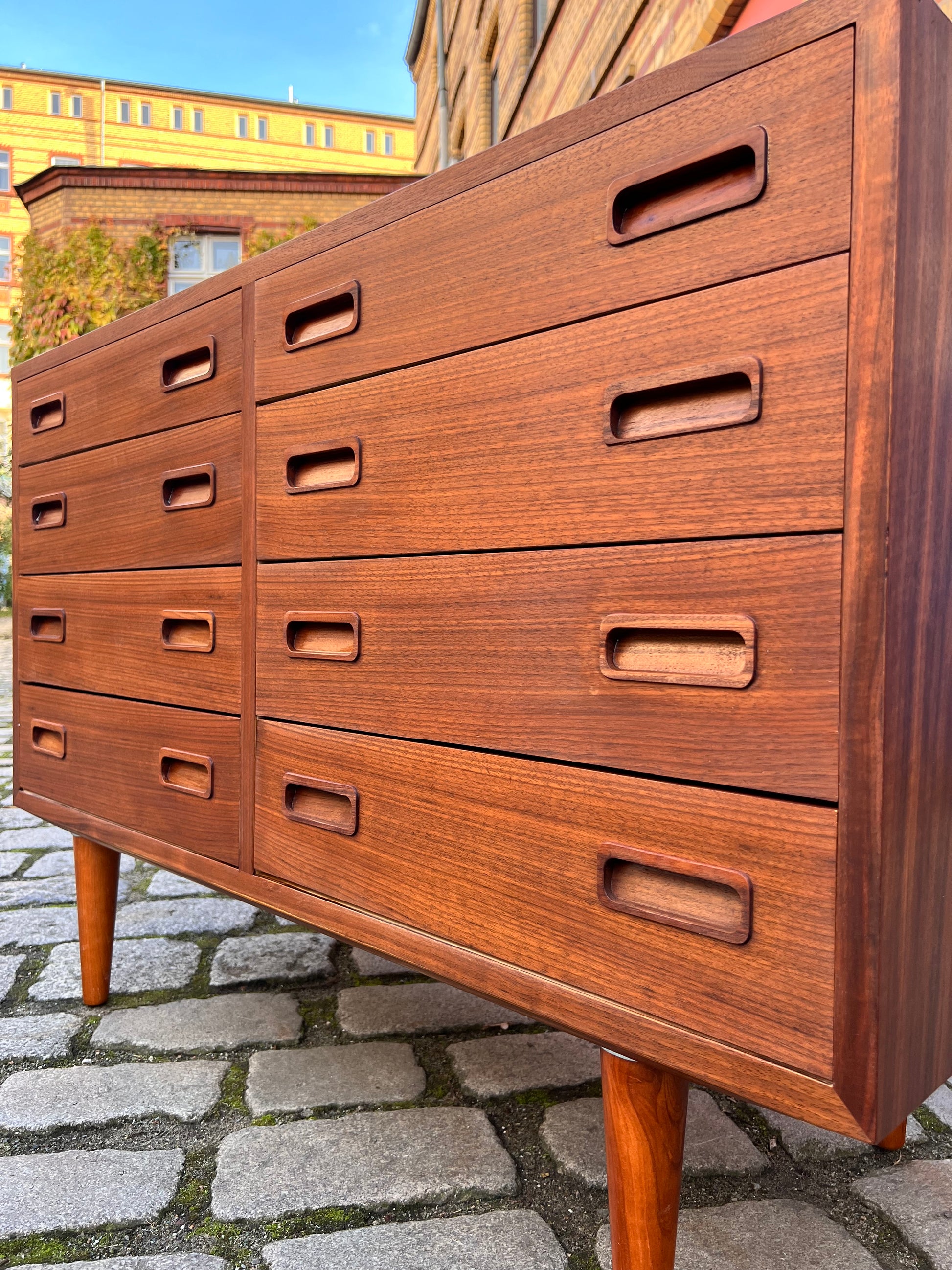 Doppelkommode Nussbaum von Carlo Jensen für Poul Hundevad