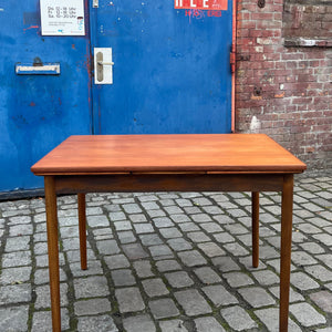 Esstisch Teak & Eiche ausziehbar aus Dänemark