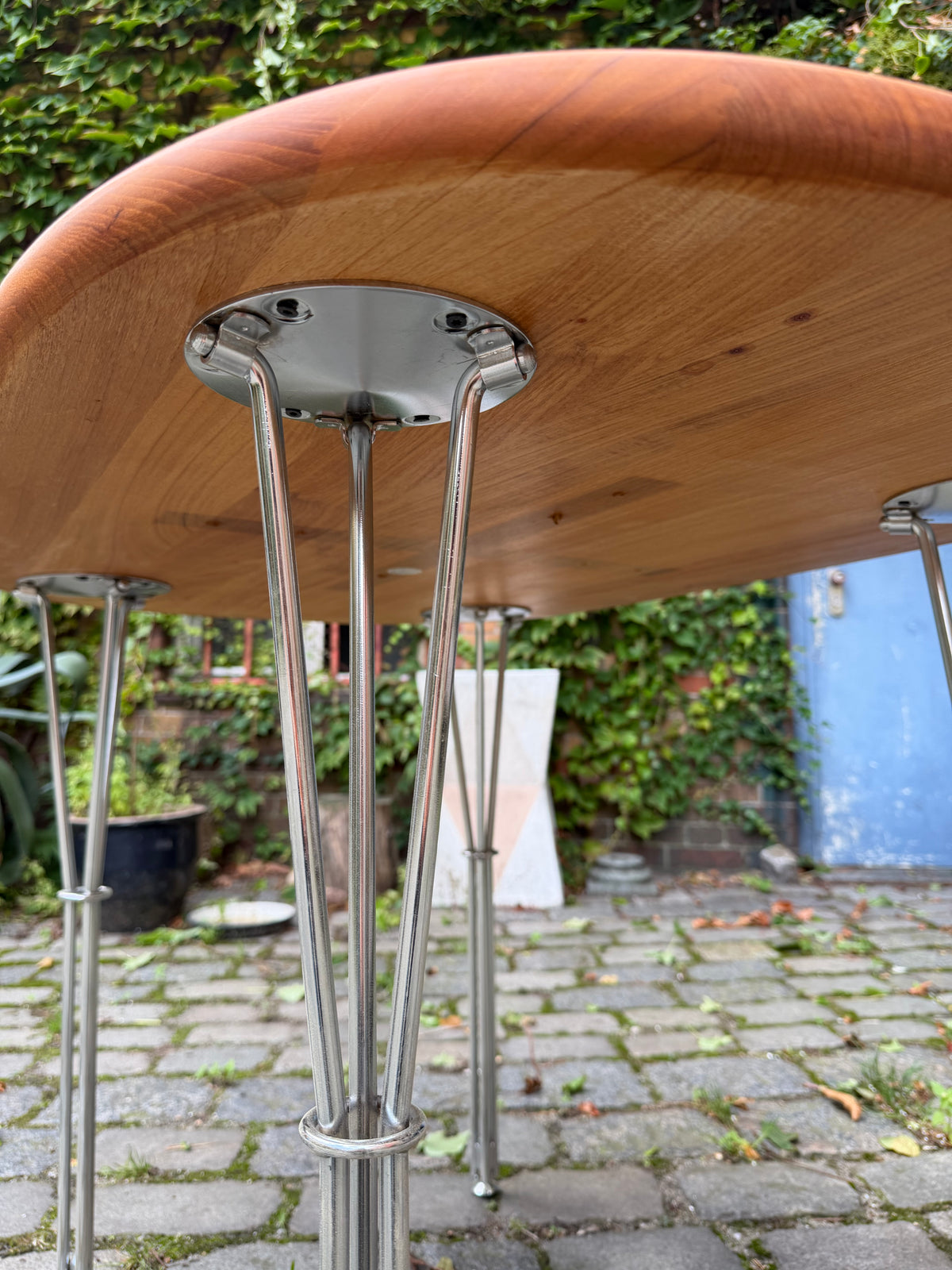 Esstisch Teak mit Hairpinlegs aus Dänemark