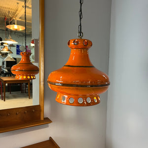 Keramiklampe orange mit Kette aus Westdeutschland
