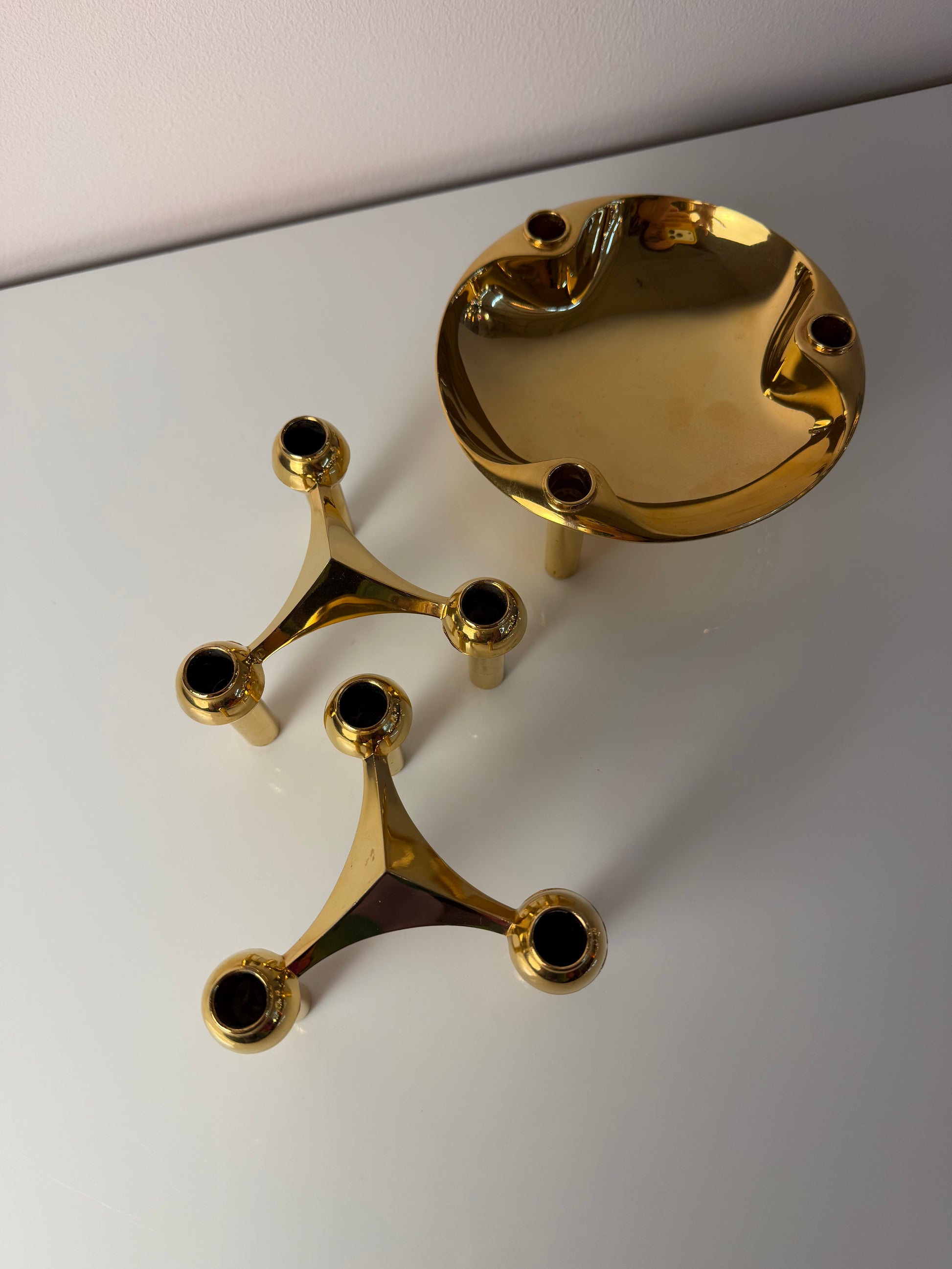 Set: 2 Kerzenständer und 1 Schale gold von Stoff & Nagel