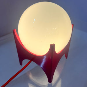 Tischlampe rot weiß von Richard Essig