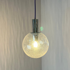 Hängelampe Größe S Einschlussglas Chrom von Doria