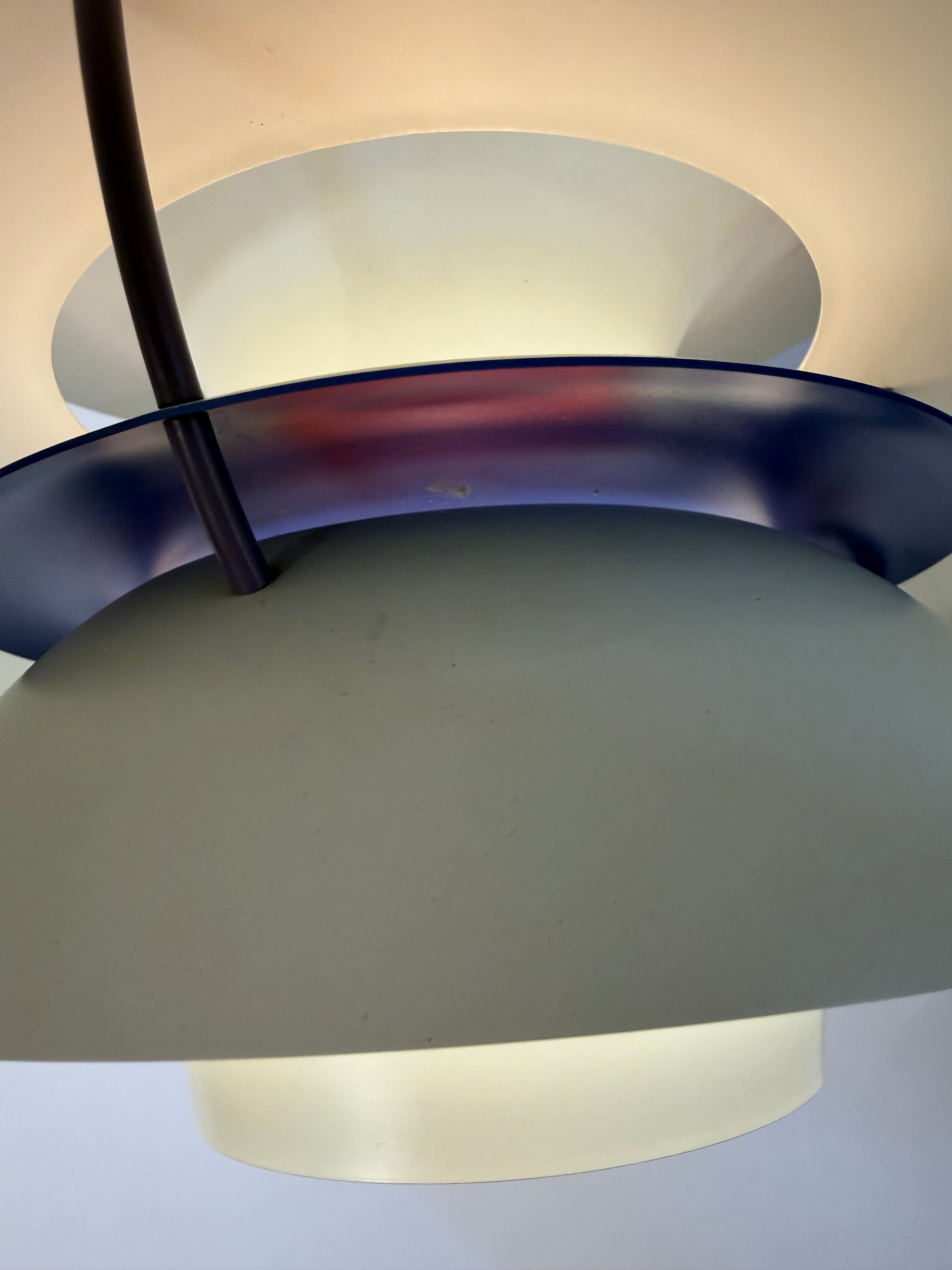 Lamellenlampe PH5 weiß von Poul Henningsen für Louis Poulsen