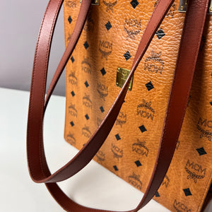 Vintage Designerhandtasche MCM Modell 02031