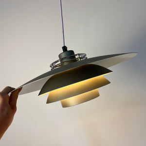 Lamellenlampe Modell DE-LUX grau von Design Light