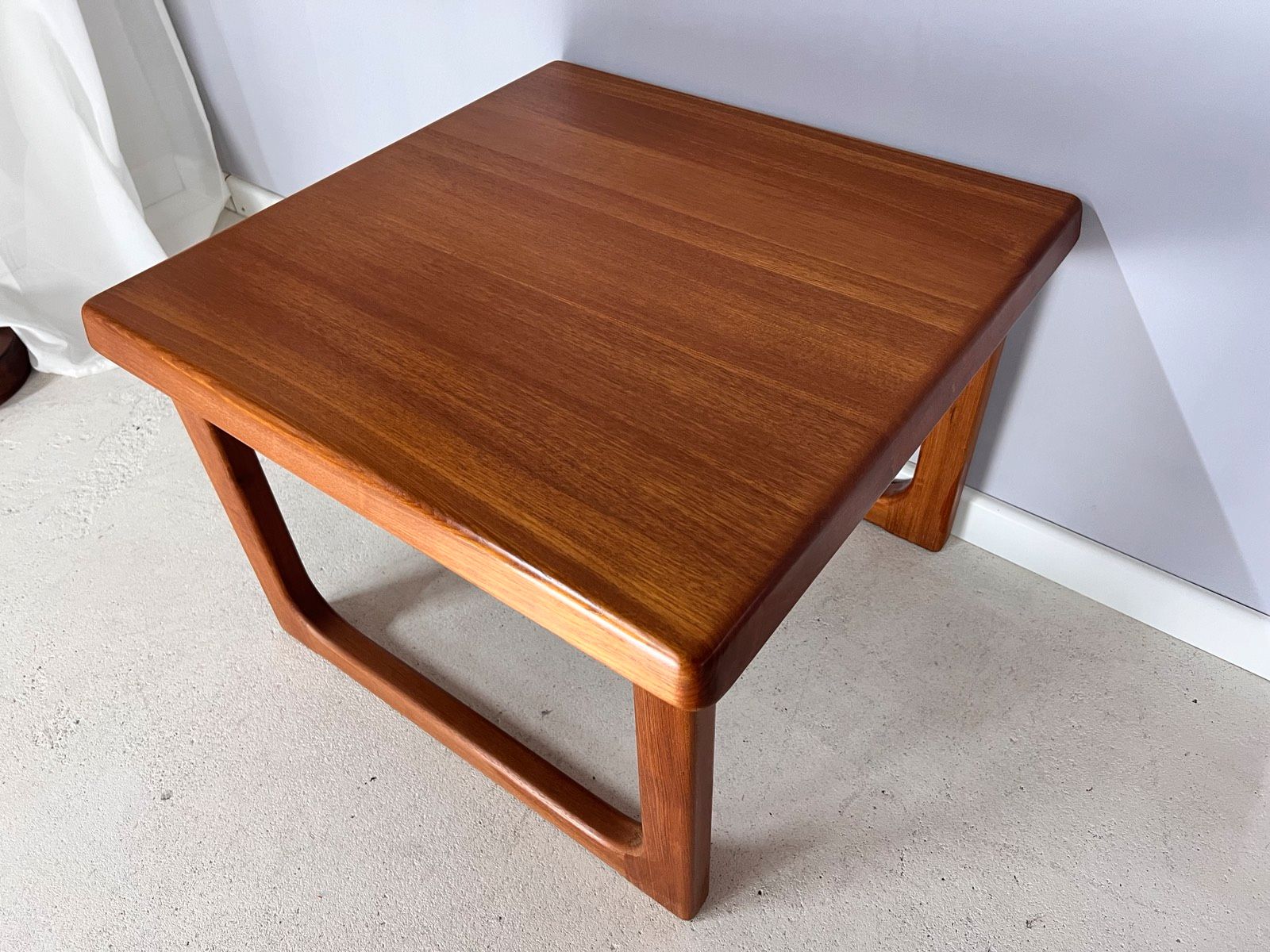 Couchtisch Teak von Niels Bach