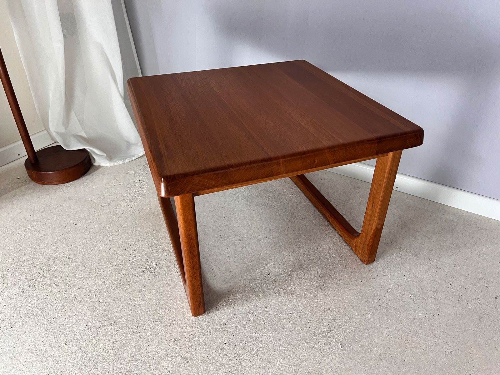 Couchtisch Teak von Niels Bach