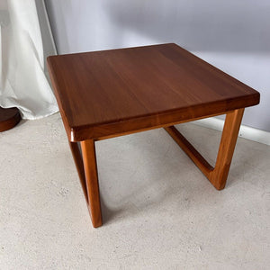 Couchtisch Teak von Niels Bach