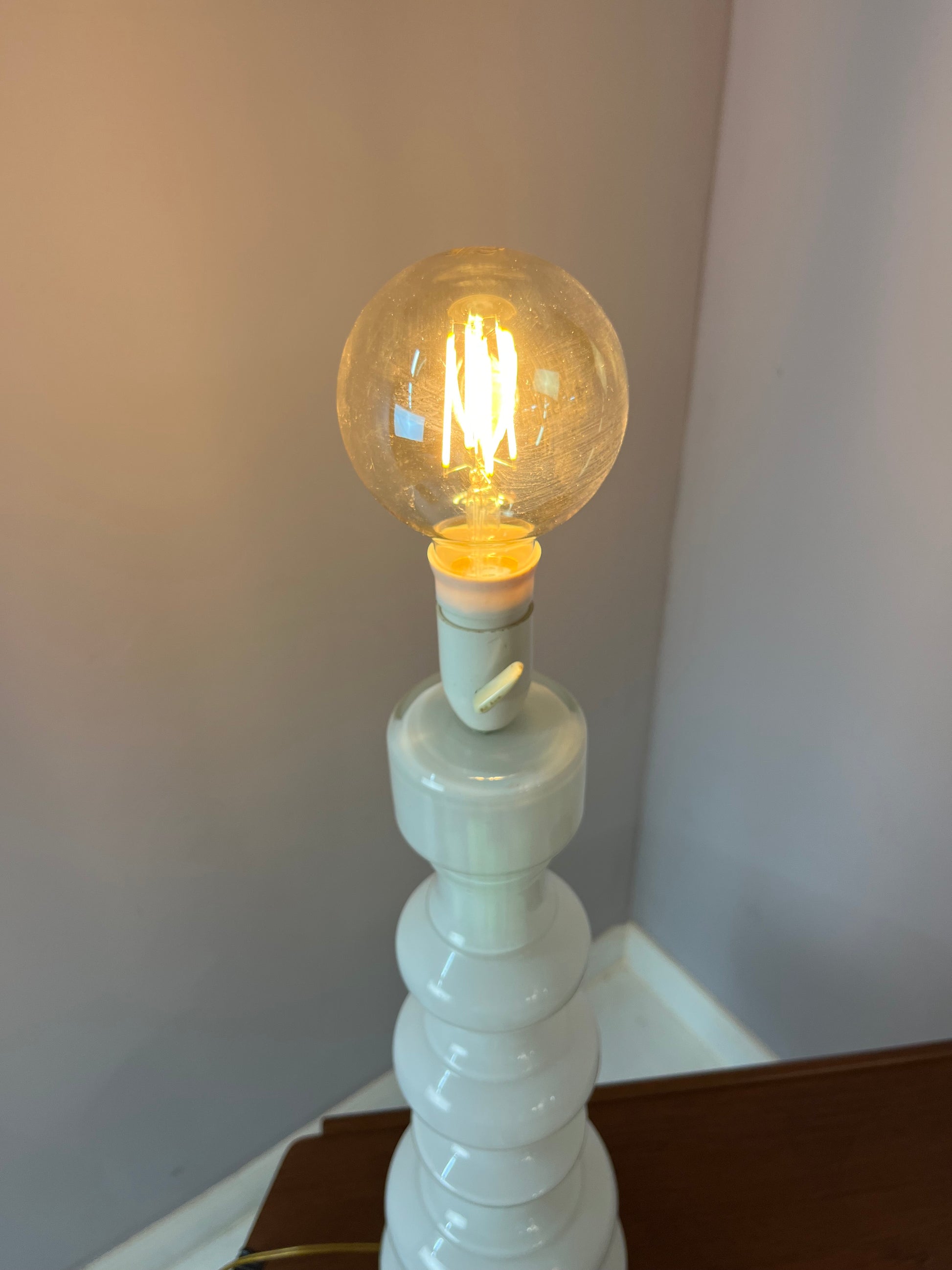 Tischlampe weiß Glas aus Dänemark