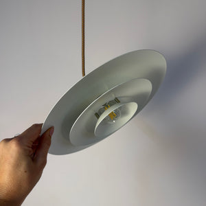 Lamellenlampe weiß aus Dänemark