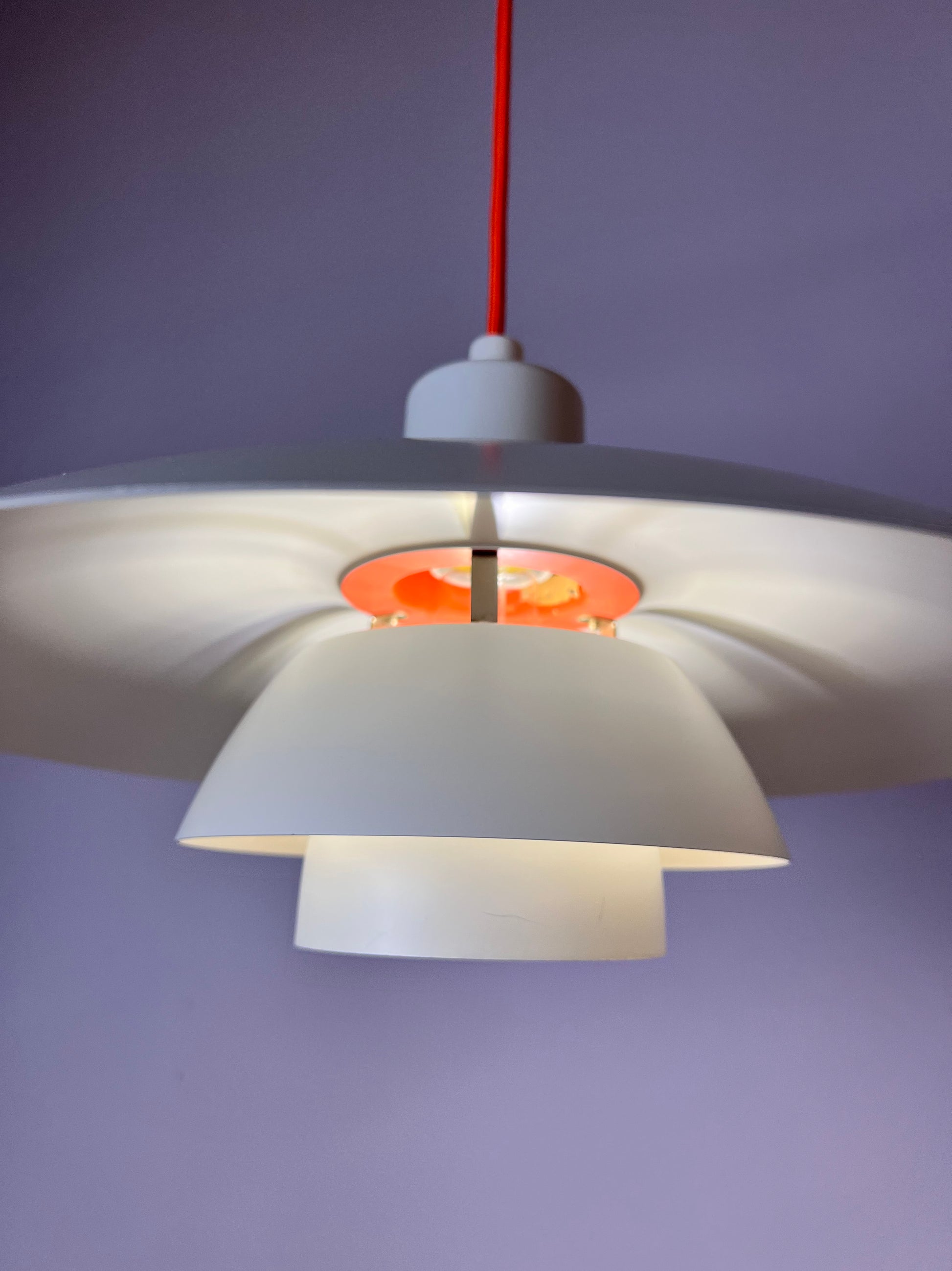 Lamellenlampe PH4 weiß orange von Poul Henningsen für Louis Poulsen