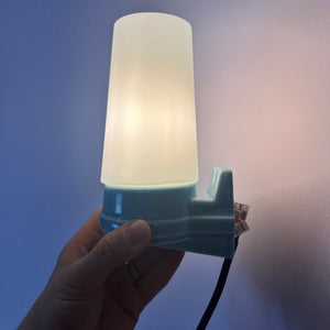 Wandlampe hellblau Sigvard Bernadotte für Ifö