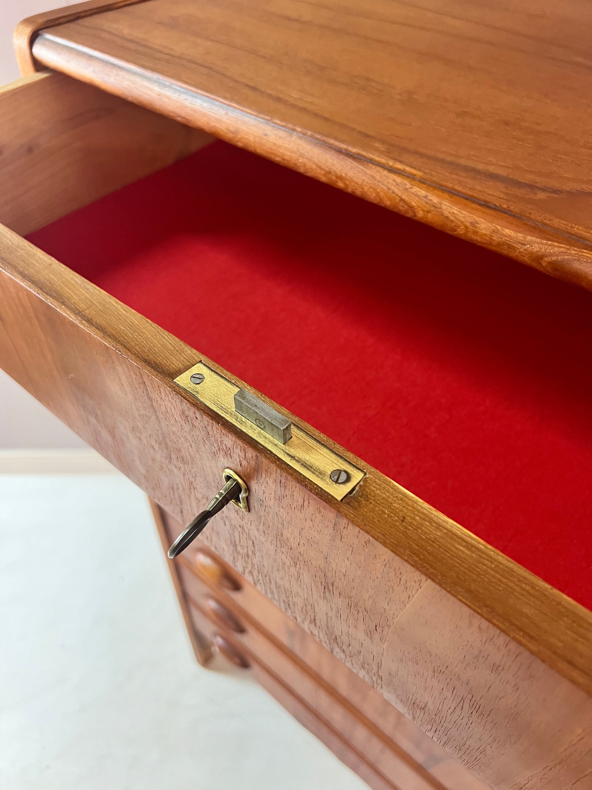 Schreinerkommode Teak aus Dänemark