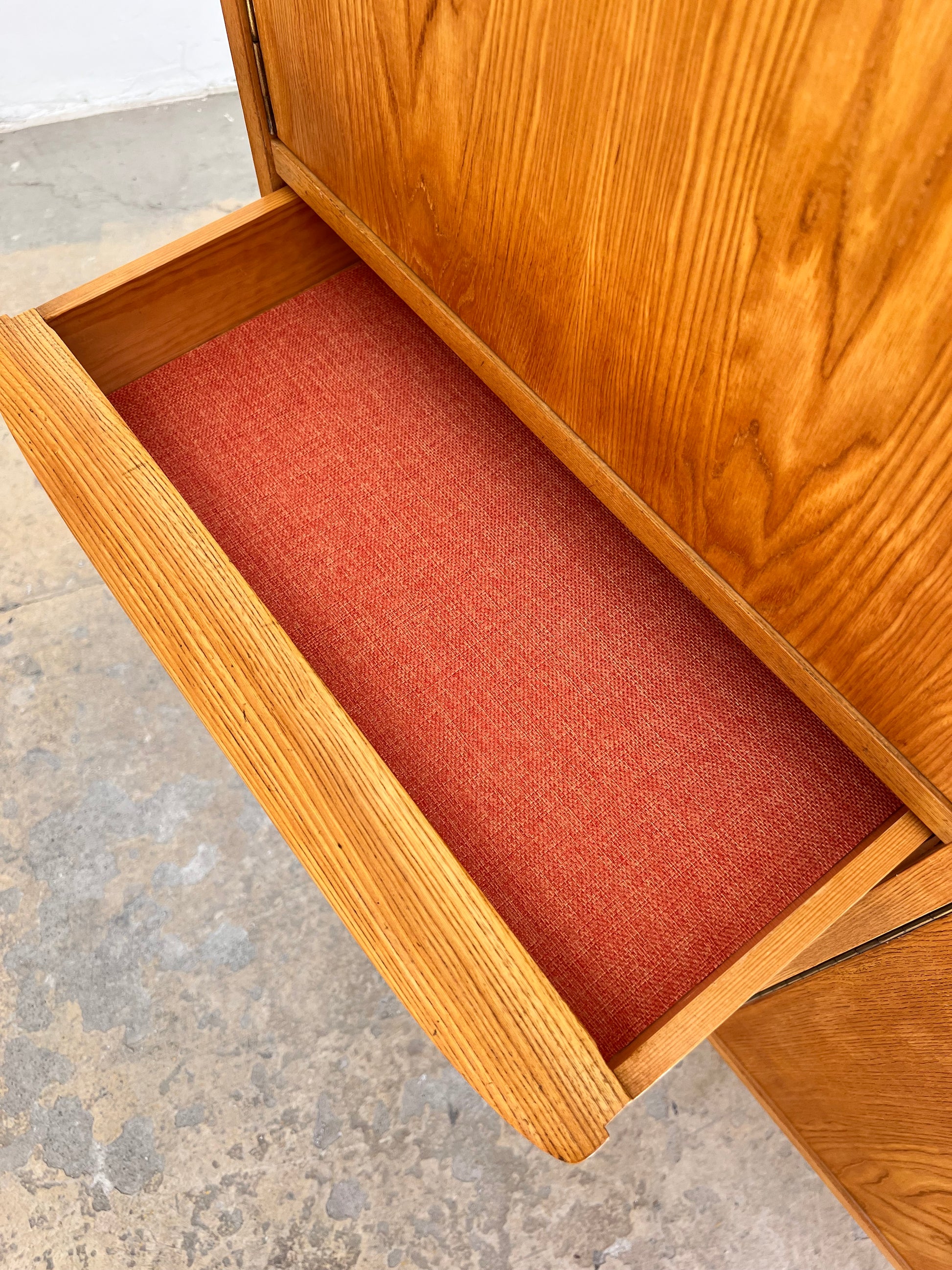 Highboard / Wohnzimmerschrank Typ 602/G Esche von Hellerau aus 1959