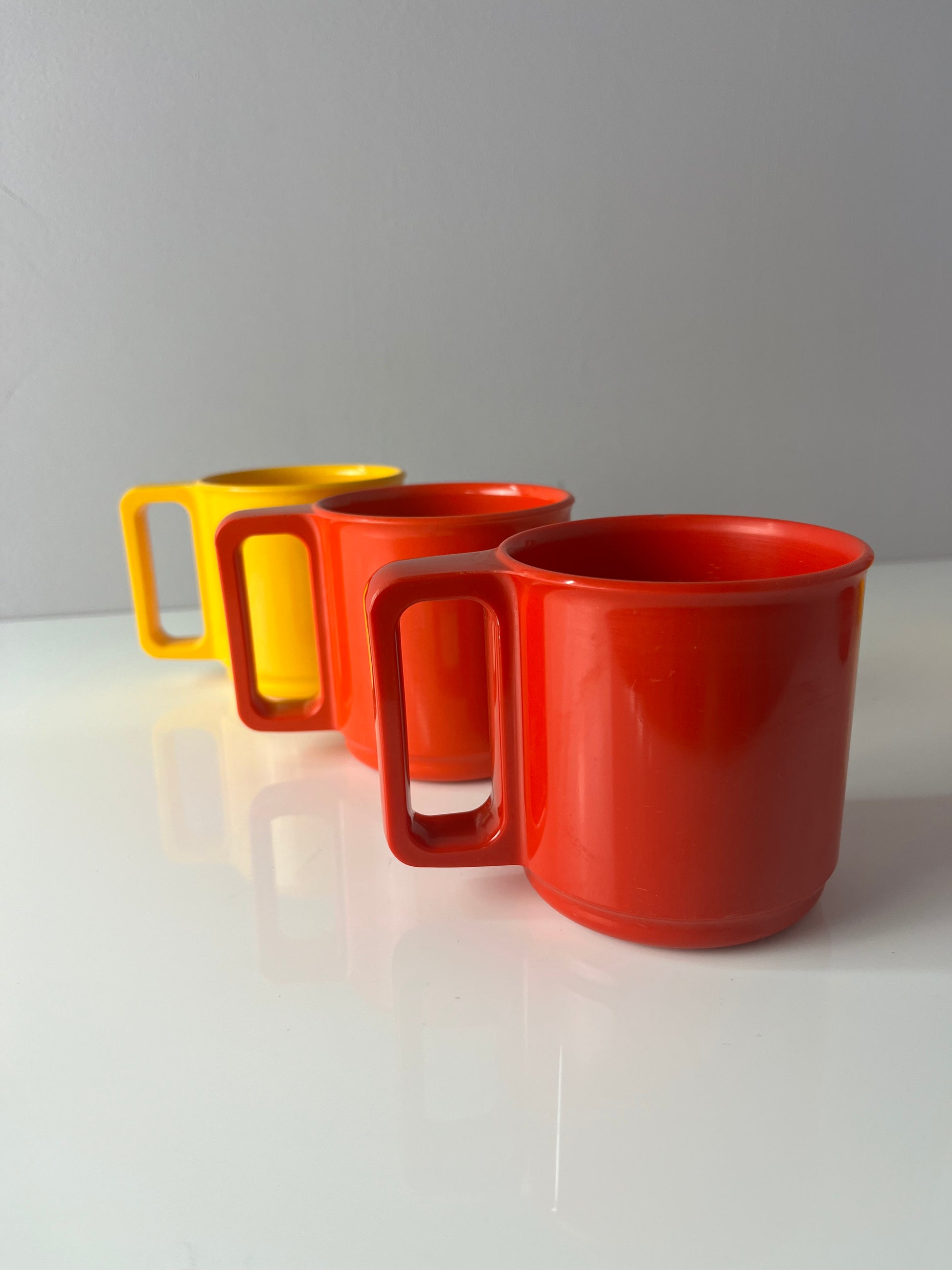 Set: 6x Tasse gelb rot orange von Rosti Mepal