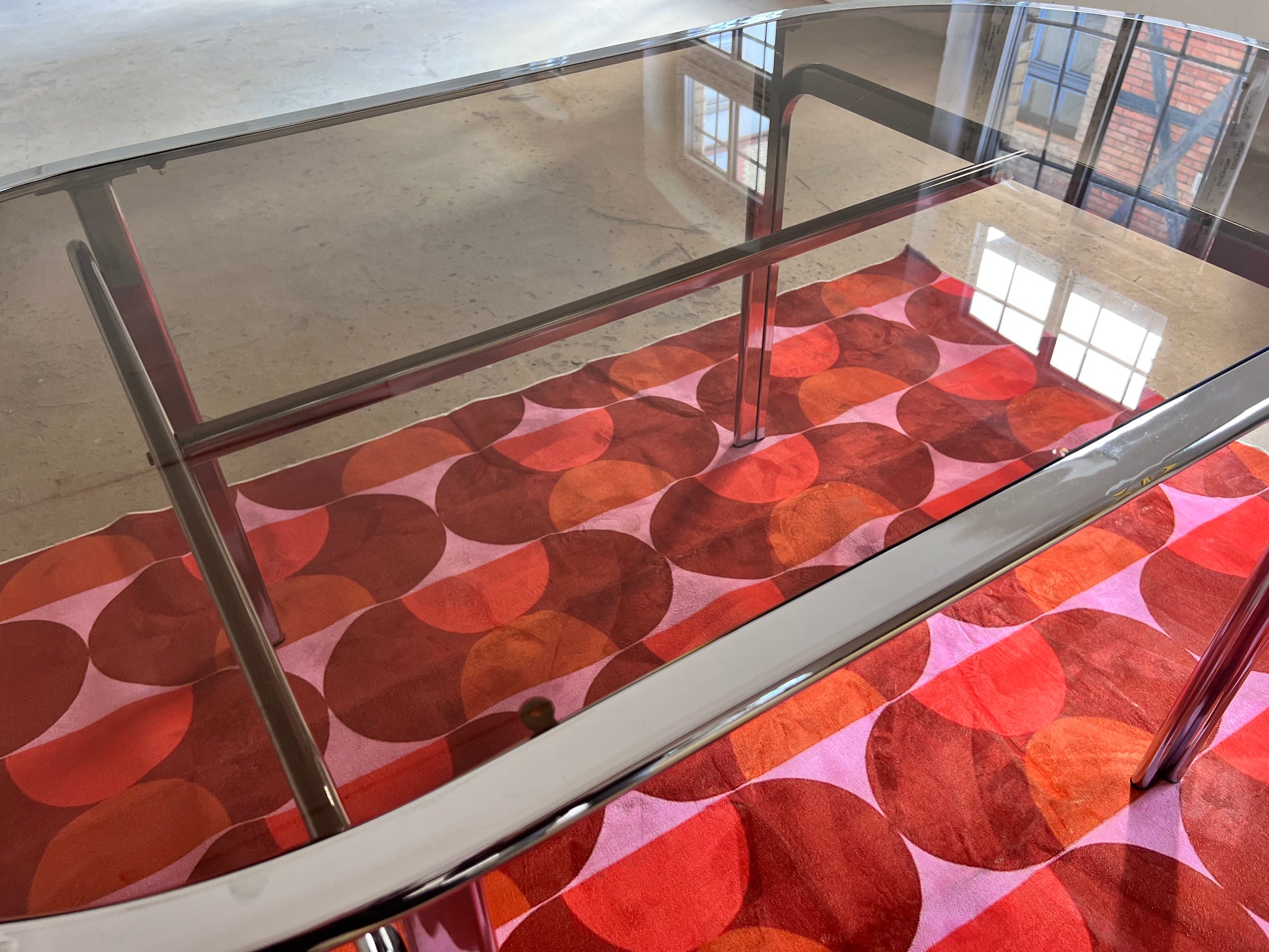 Ovaler Esstisch Rauchglas Chrom