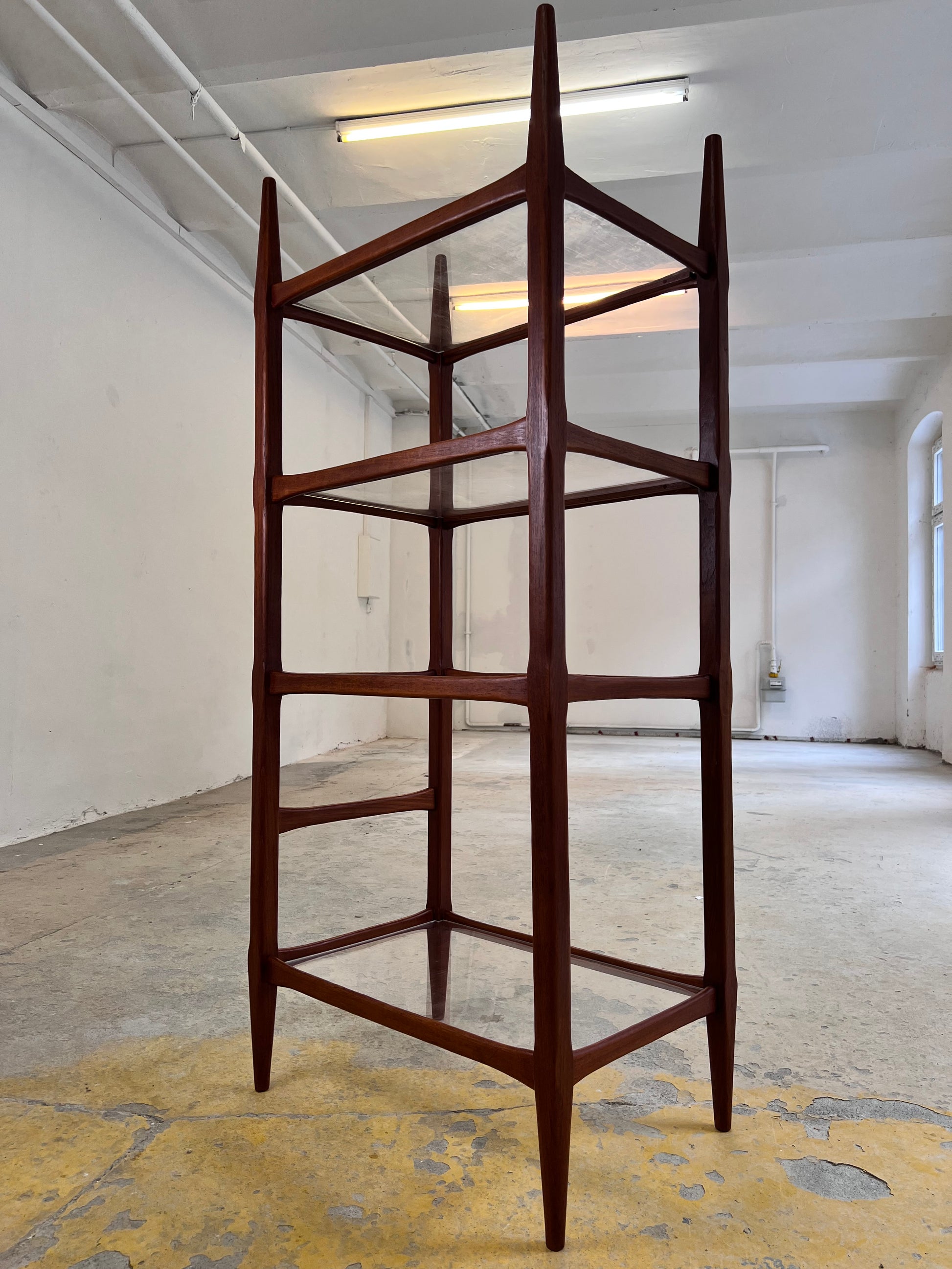 Regal Teak mit Acrylglasplatten aus Däenmark