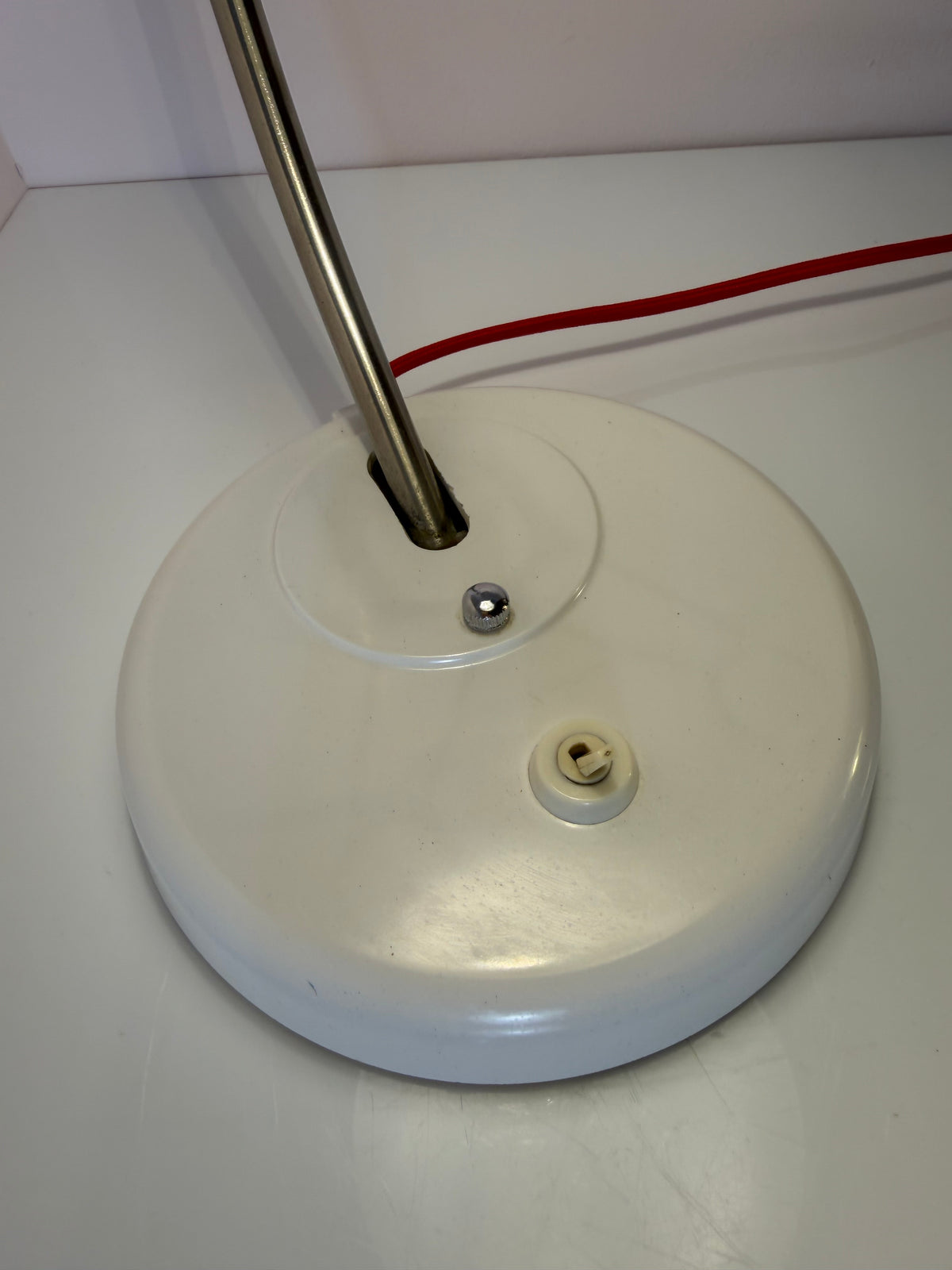 Schreibtischlampe weiß Metall von Helion - VEB Leuchtenbau Arnstadt