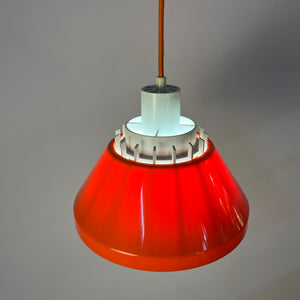 Hängelampe Modell 854 orange Kunststoff von Lyskær Belysning