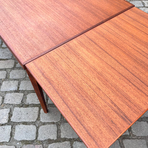 Esstisch Teak ausziehbar aus Dänemark