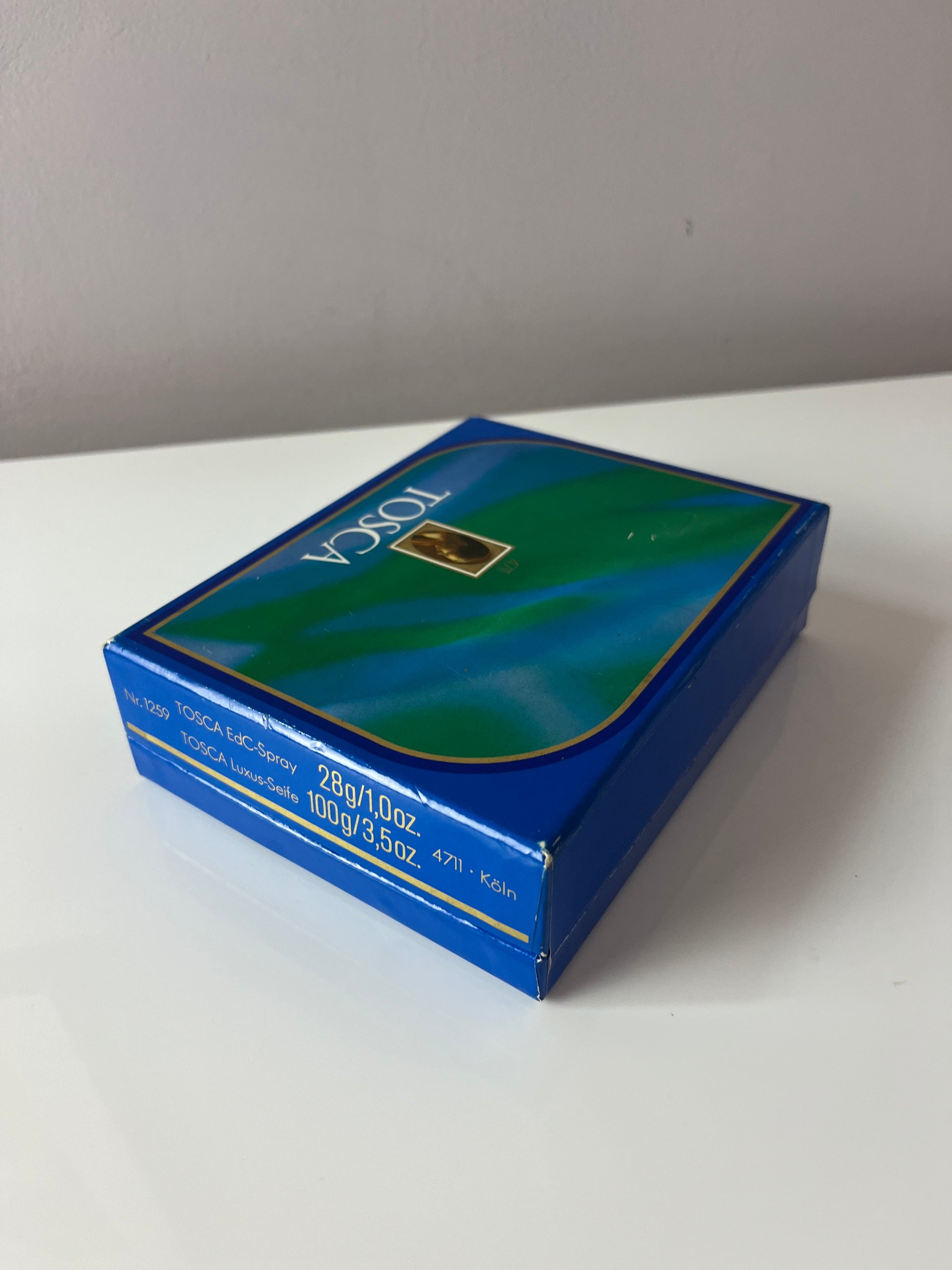 Geschenk-Set: 4711 Tosca mit Eau de Cologne + Seife