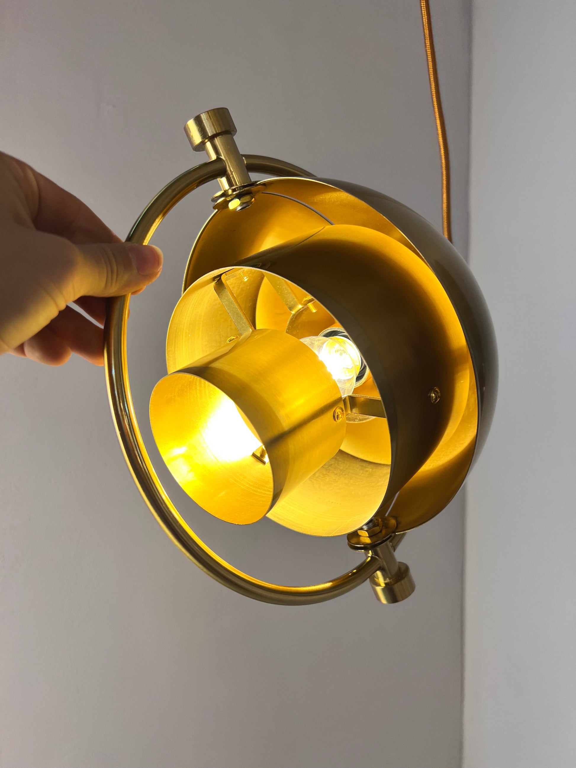Hängelampe Multi-Lite Messing von Louis Weisdorf für GUBI