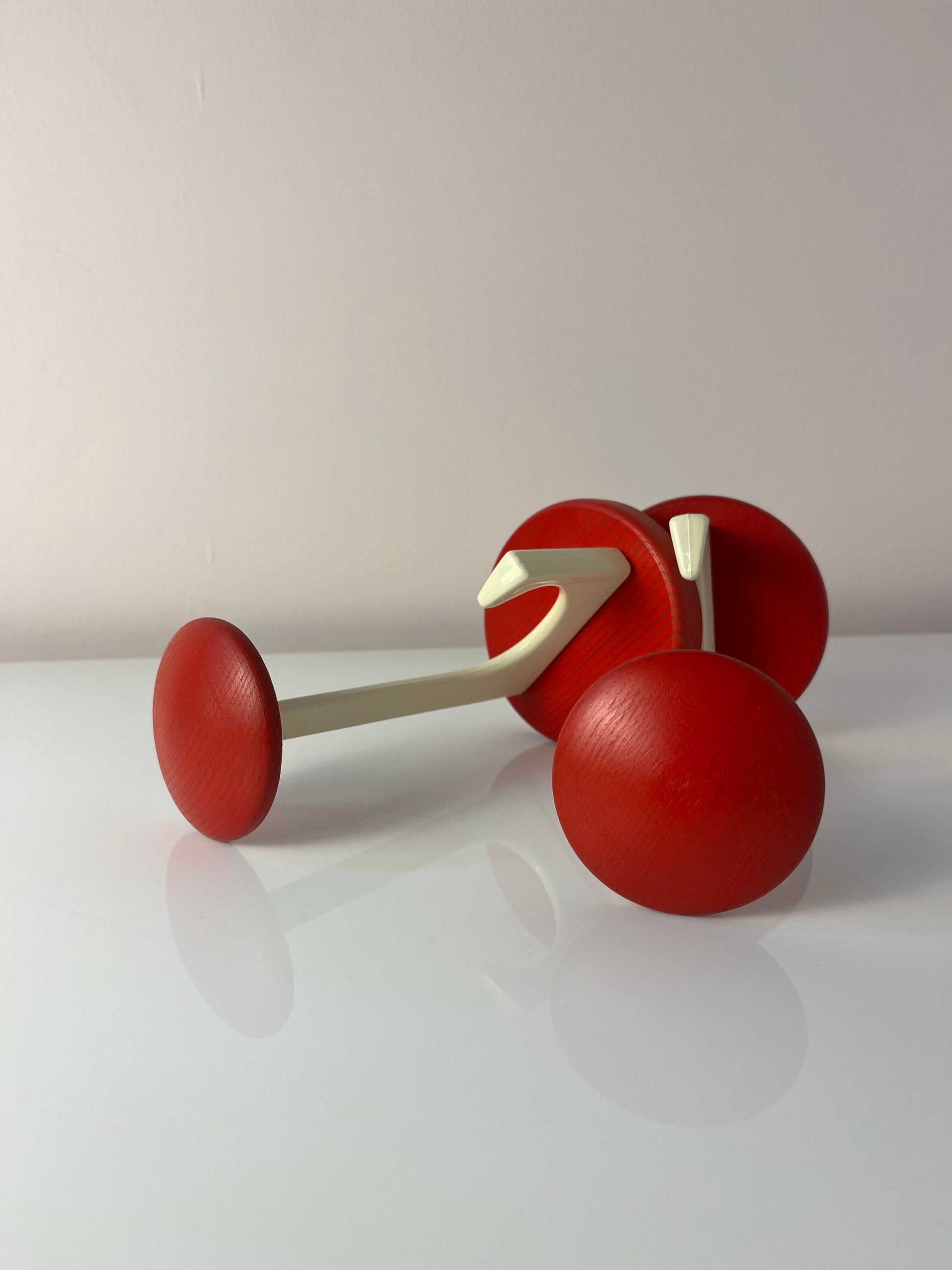 Set: 2x Wandhaken weiß rot