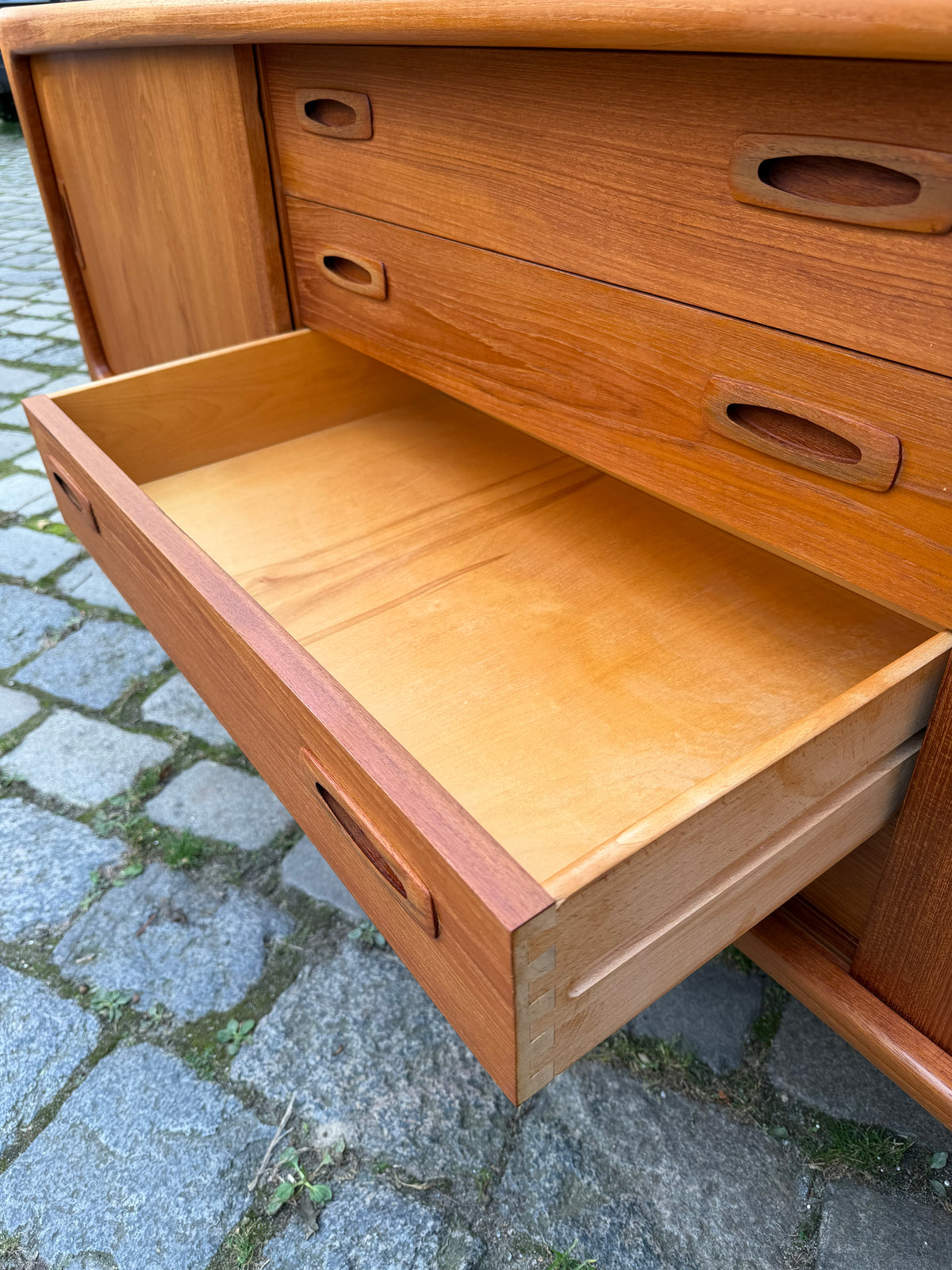 Sideboard Teak von H.P. Hansen