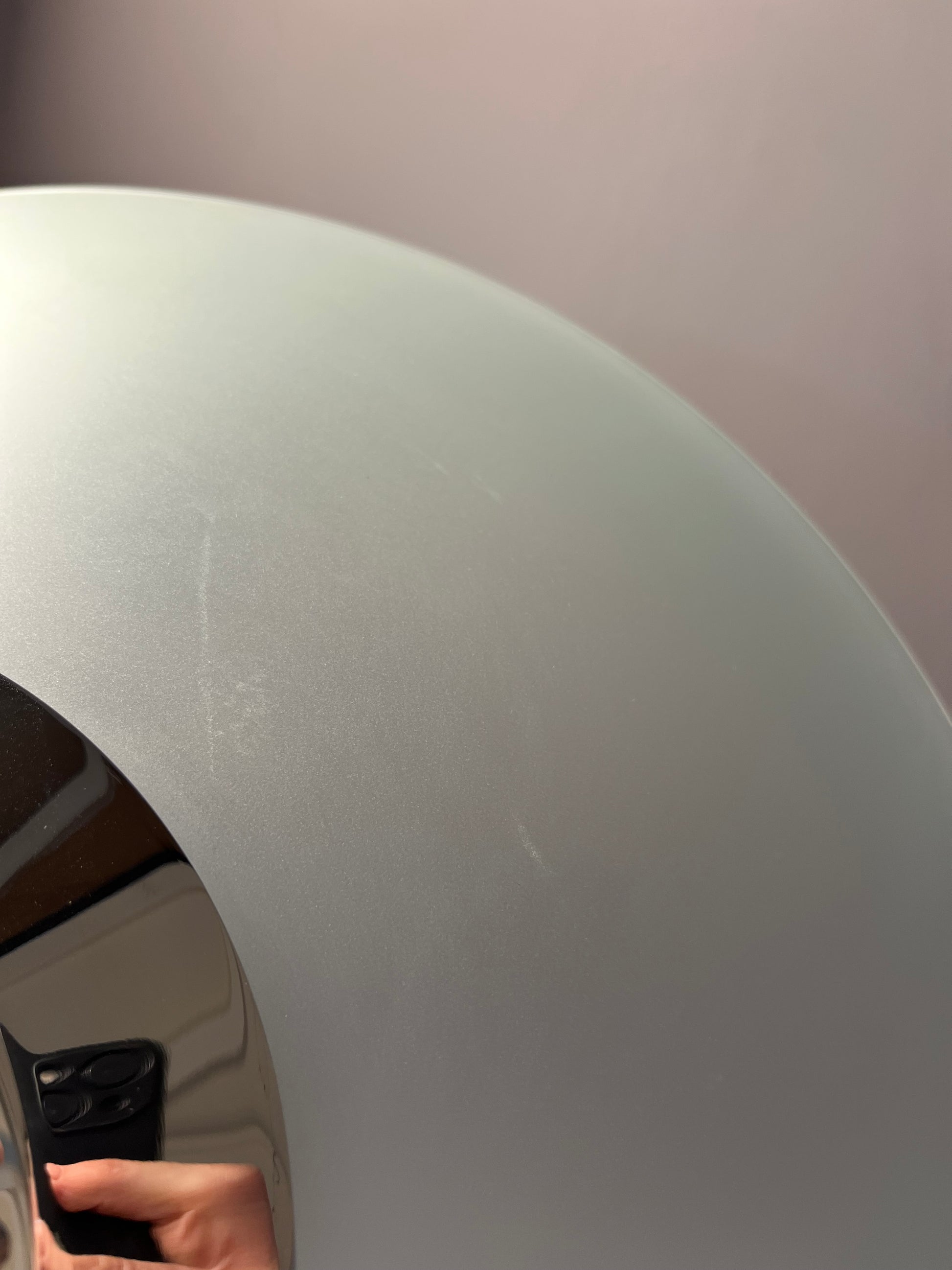 Lamellenlampe Milchglas von von Dana Light