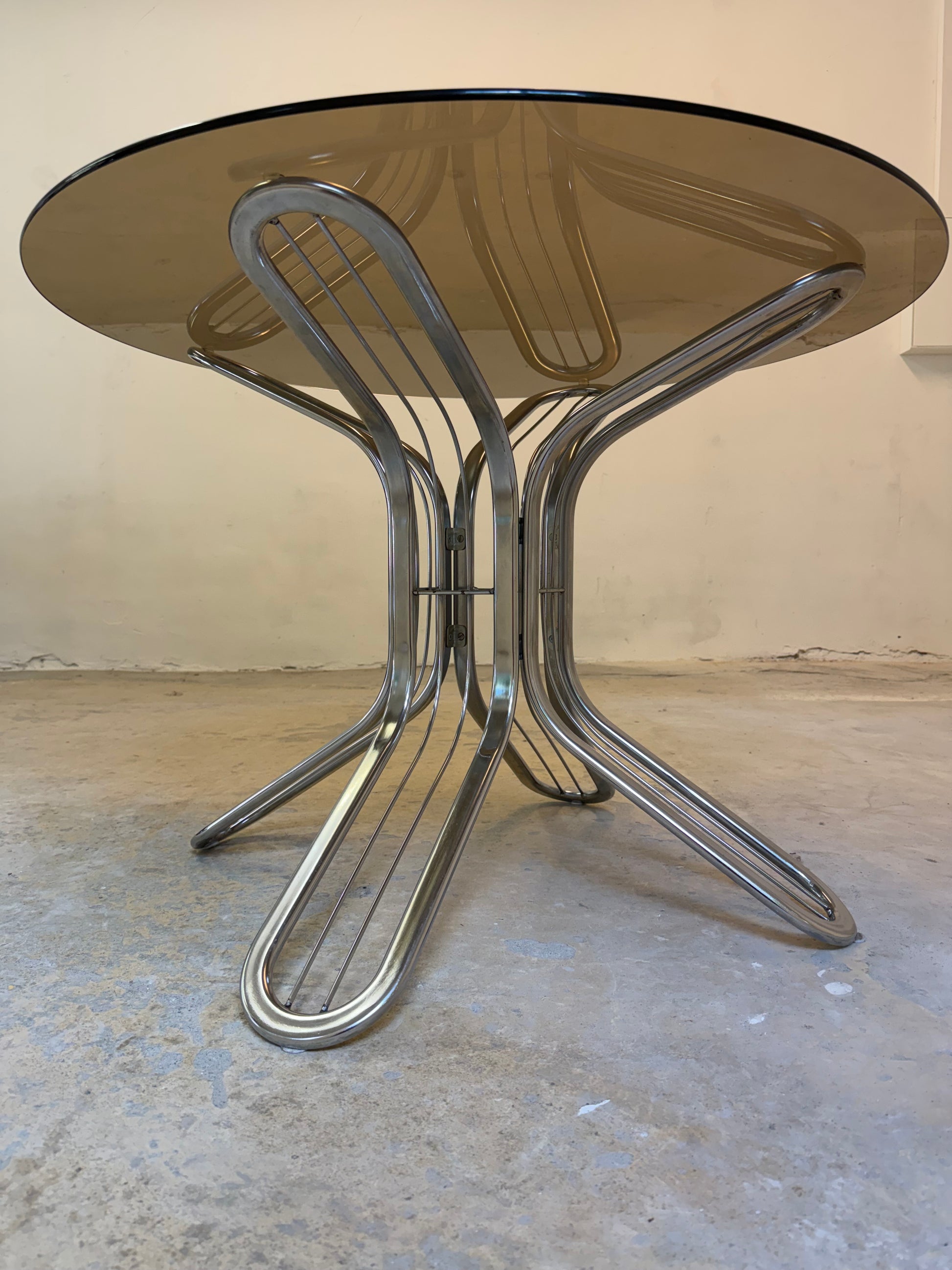 Runder Esstisch Chrom Rauchglas von Gastone Rinaldi für Rima