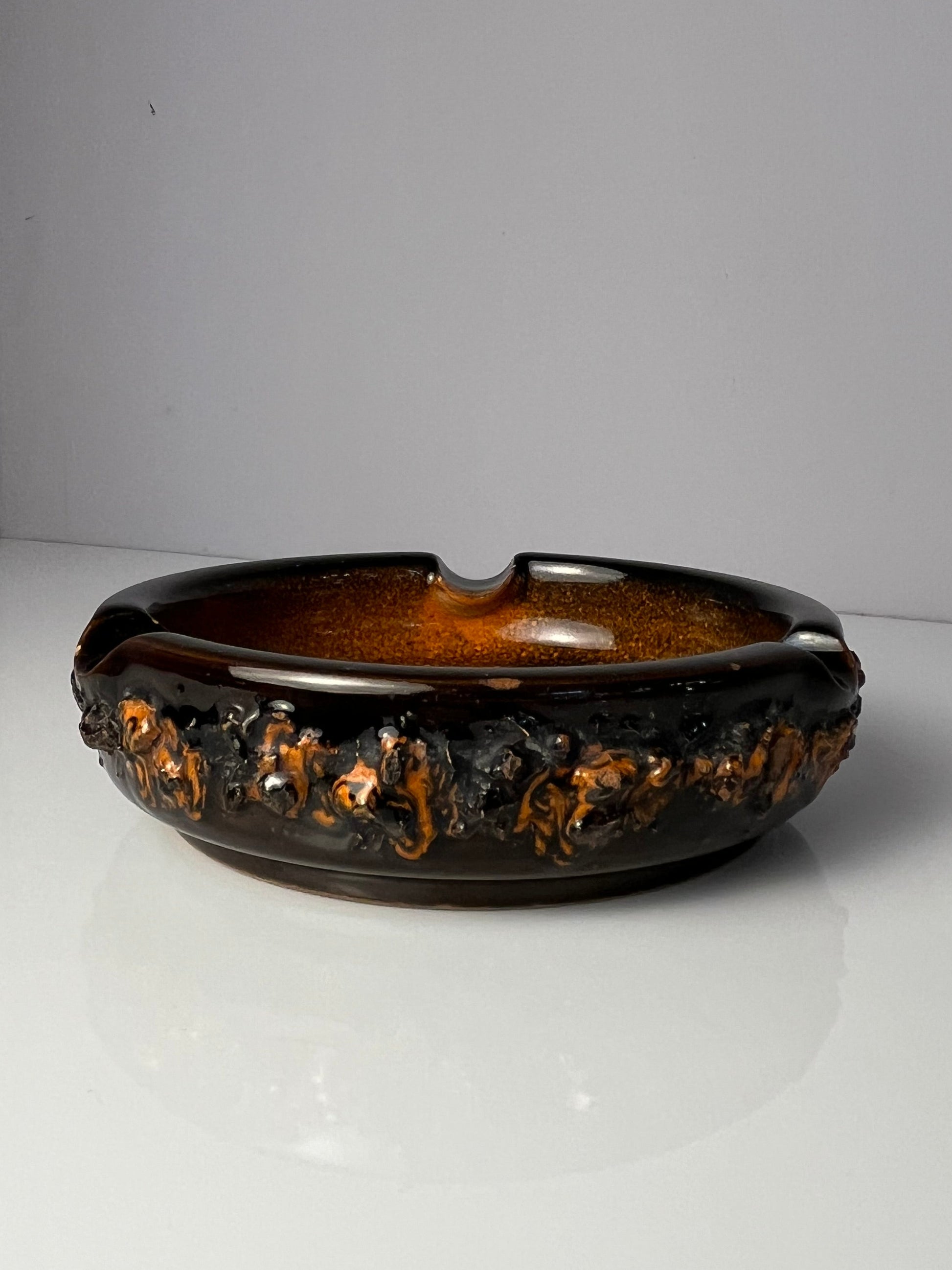 Aschenbecher Fat Lava orange braun von Funi Island - Handmade in Iceland