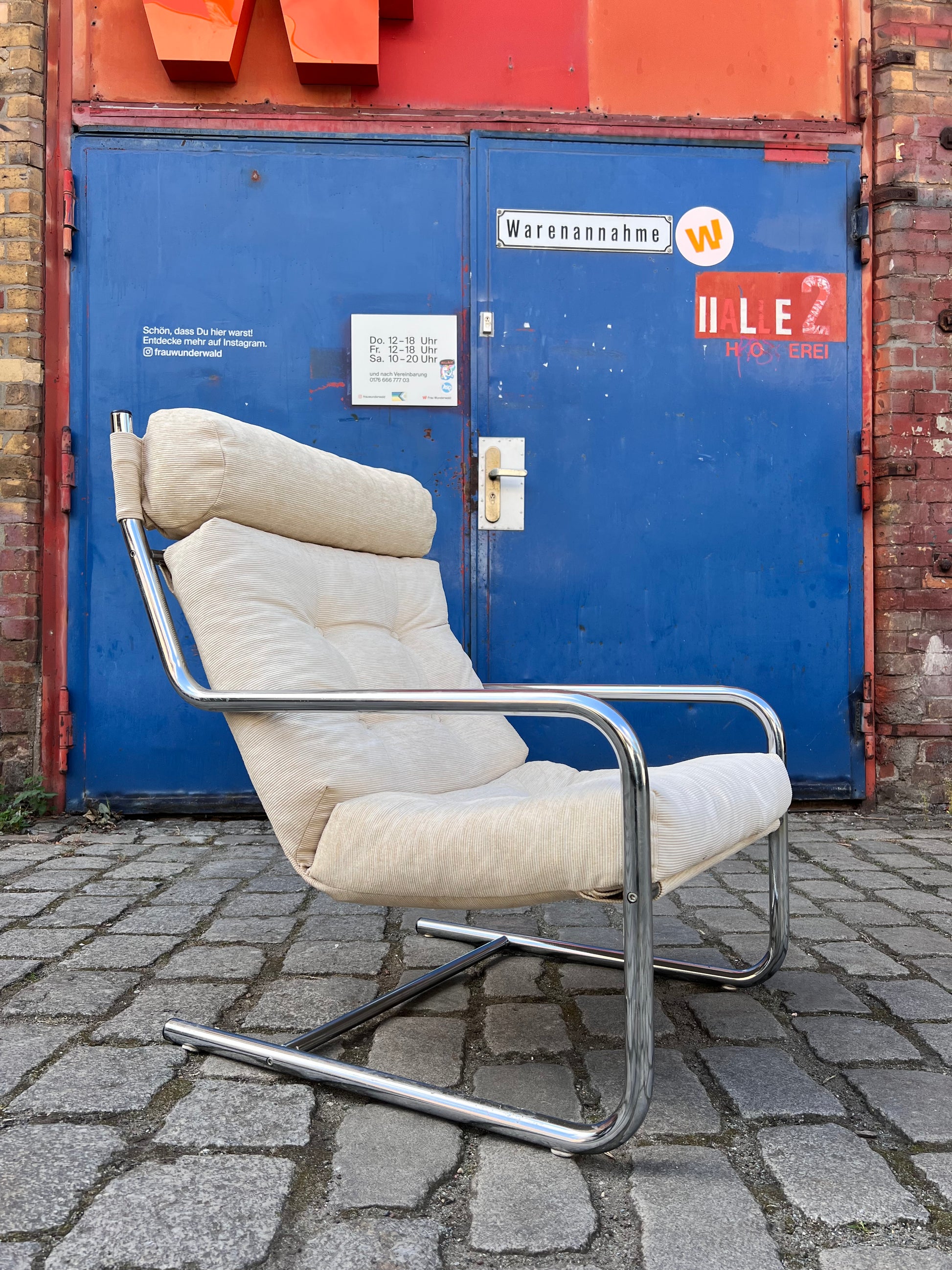 Sessel beige Kord Chromgestell