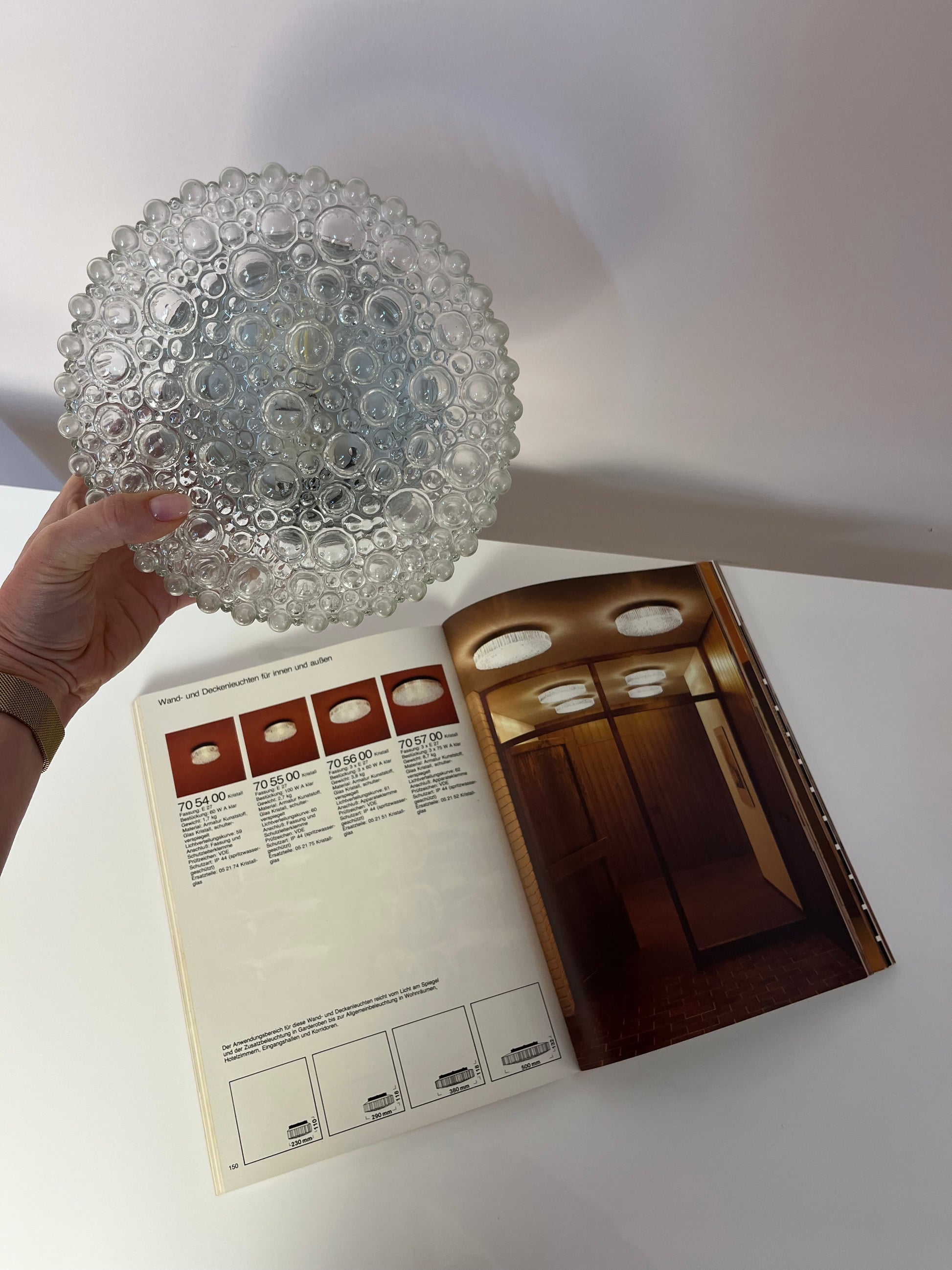 Wand-/ Deckenlampe Kristallglas mit schwarzem Sockel von STAFF