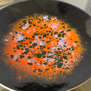Schale orange schwarz Emaille