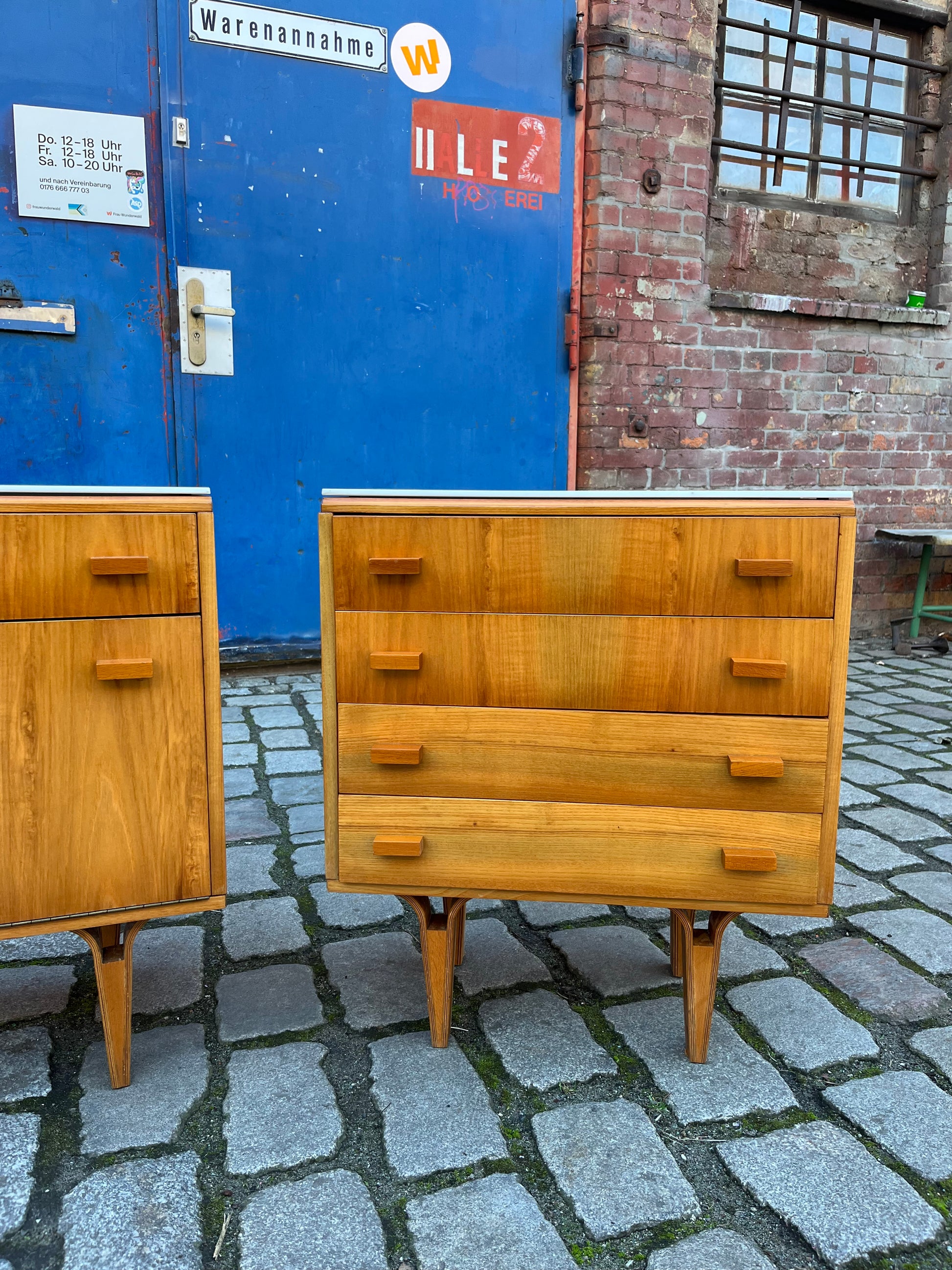 Set: 2 Nachttische von František Mezulánik für Nový Domov