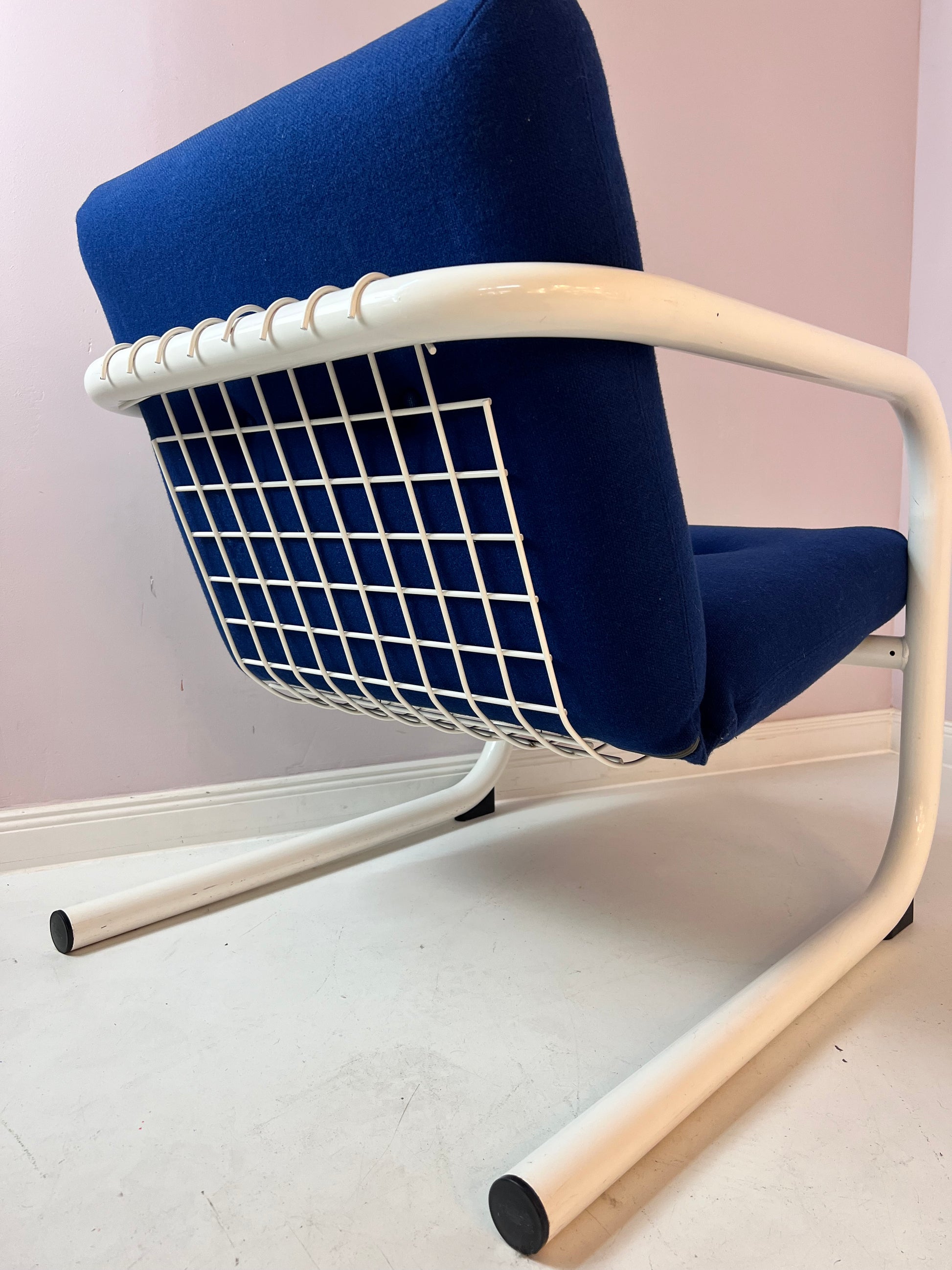 Sessel weiß blau von Friis & Moltke