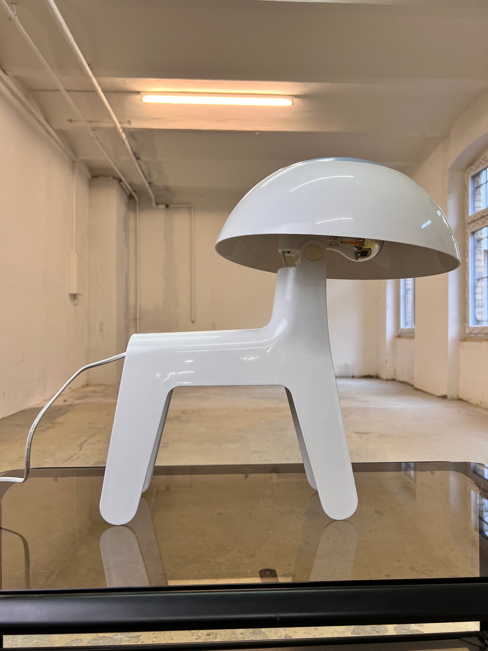 „Doglamp“ Propaganda D-dOG Lampe