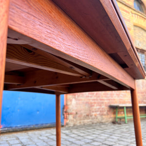 Ausziehbarer Esstisch Teak aus Dänemark