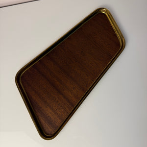 Asymmetrisches Tablett Messing Teak Furnier aus Dänemark