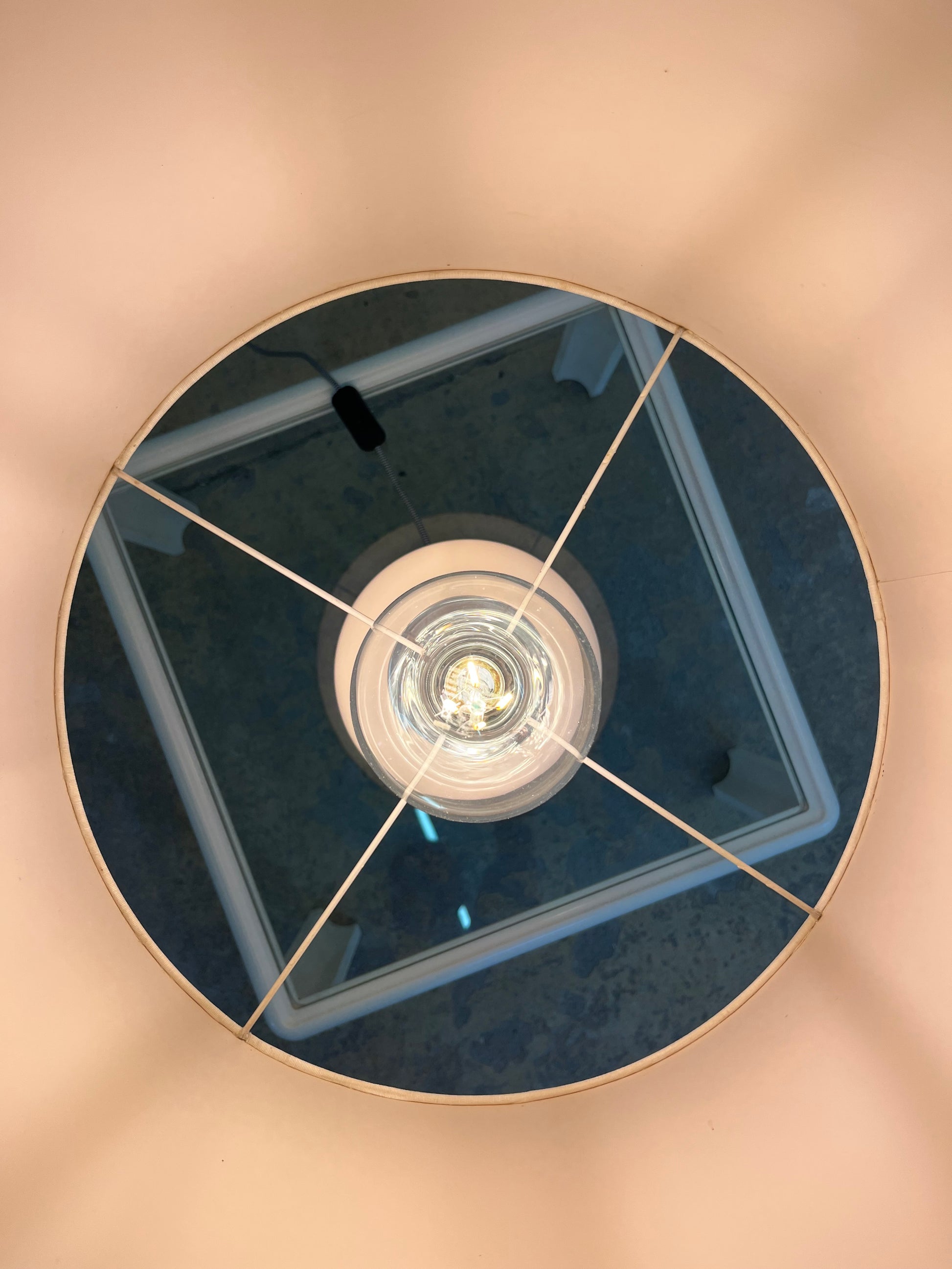 Tischlampe weiß Chrom Glas von Sölken