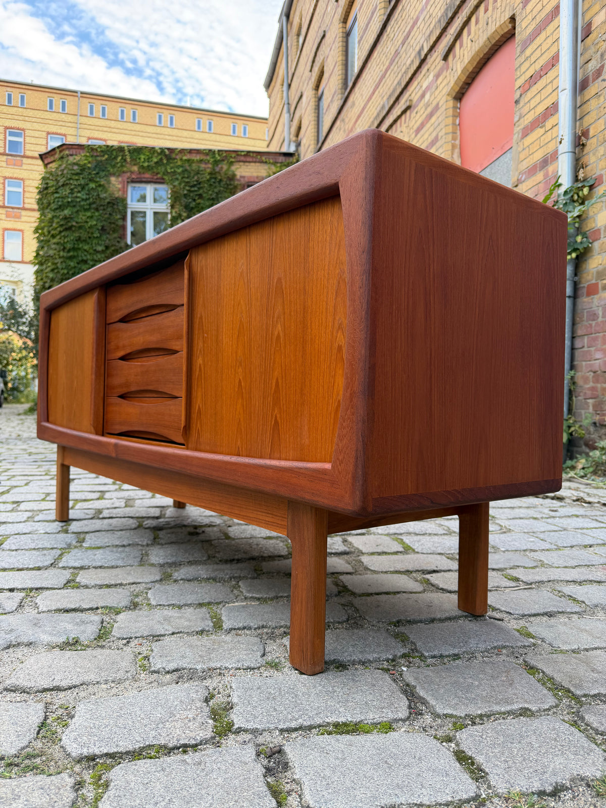 Sideboard Teak von Burchardt Nielsen für Dyrlund