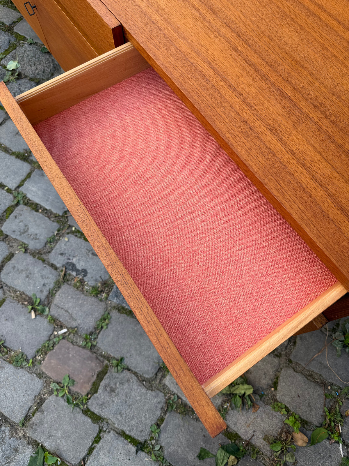 XXL Sideboard Teak mit Schloss aus Deutschland