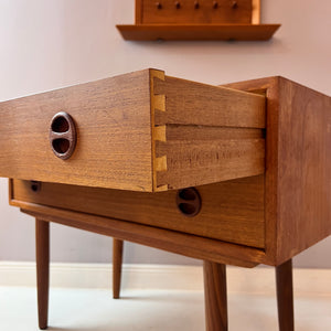 Kleine Kommode Teak aus Dänemark