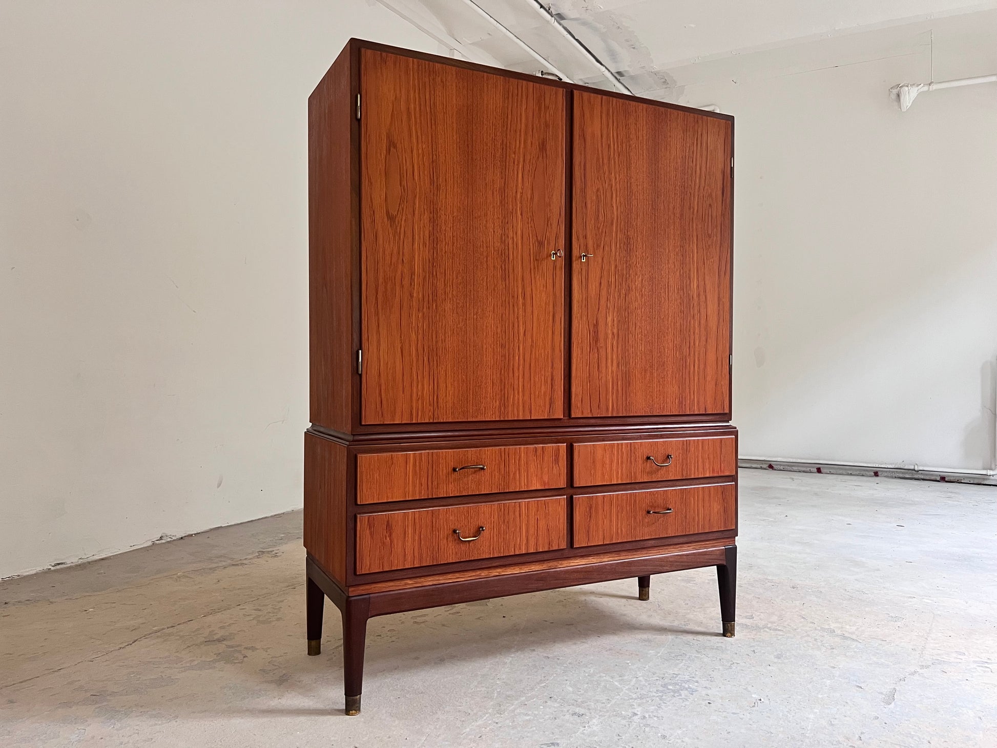Büroschrank Teak mit Schloss aus Dänemark