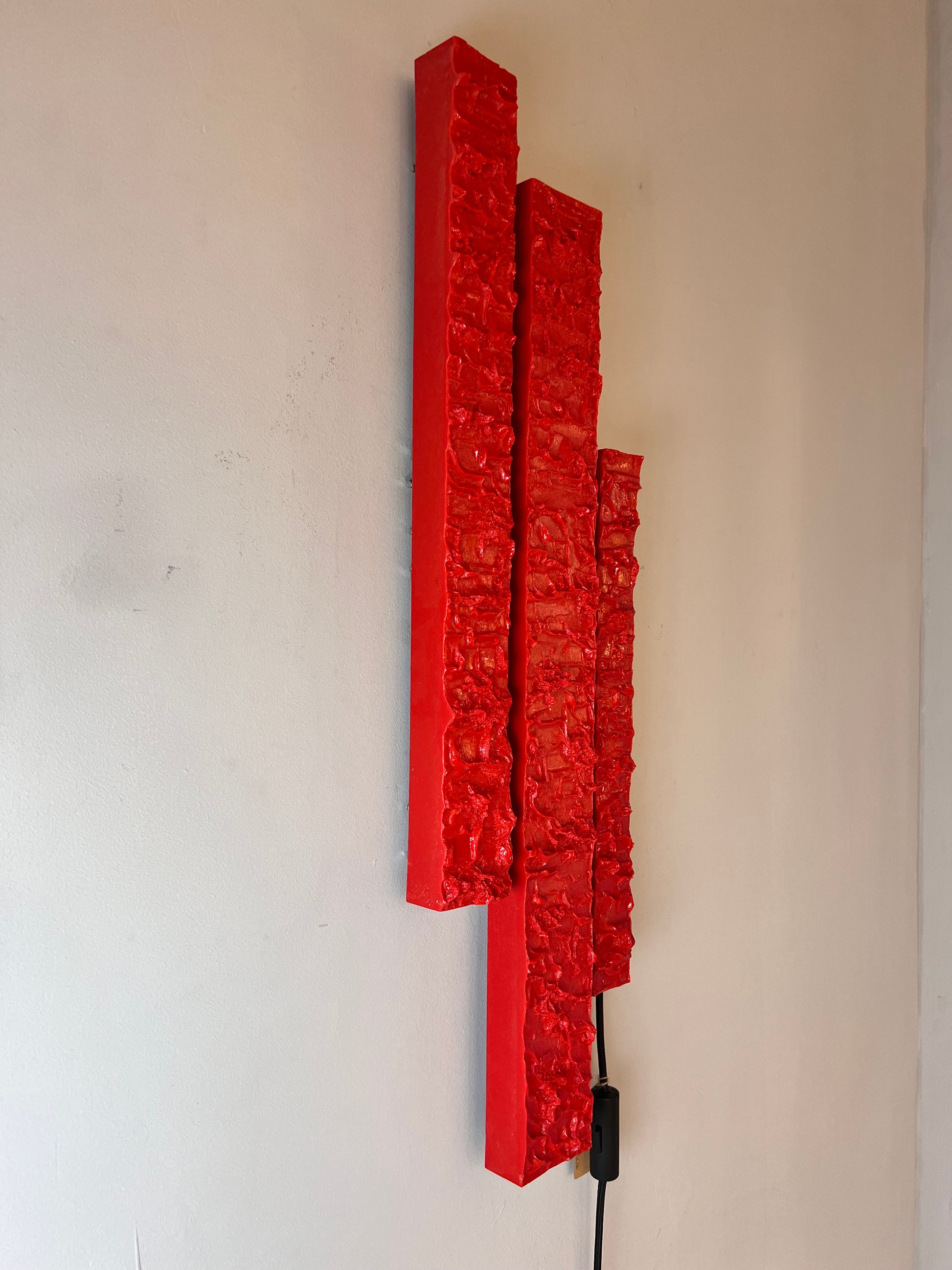 Wandlampe rot von Uwe Mersch
