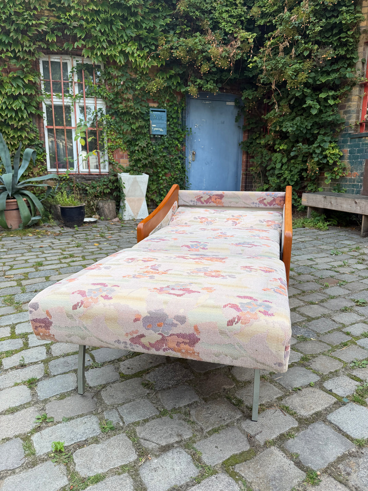 Schlafsessel / Gästebett Teak Textilstoff aus Dänemark
